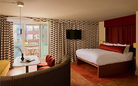 Locke am Platz Zurich